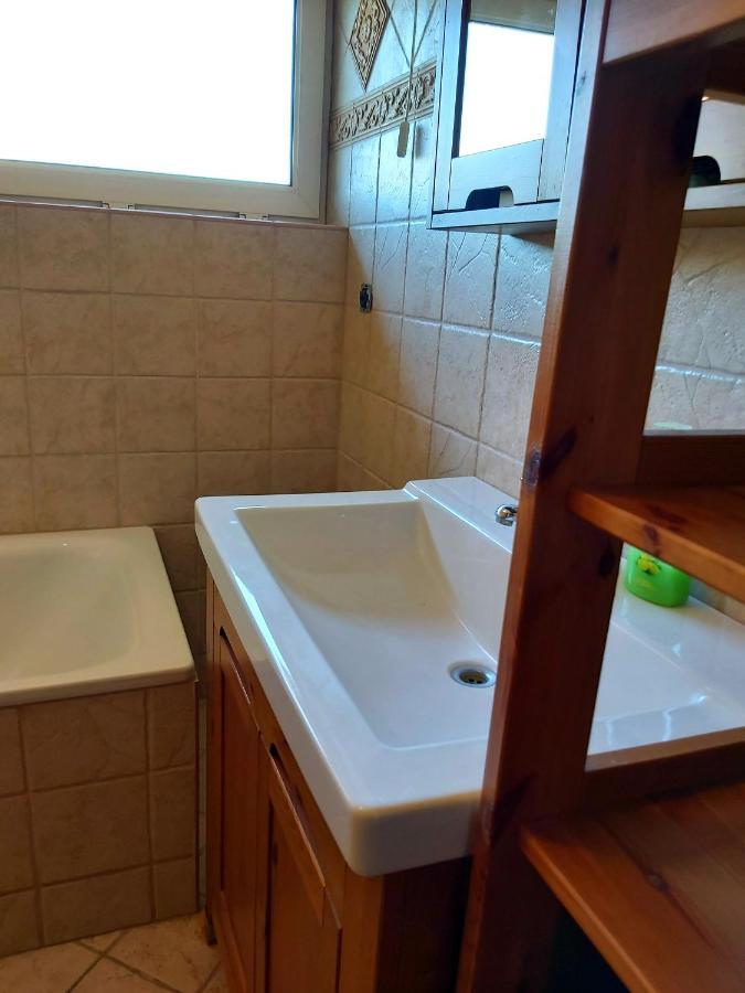 Katakunyho Apartment *